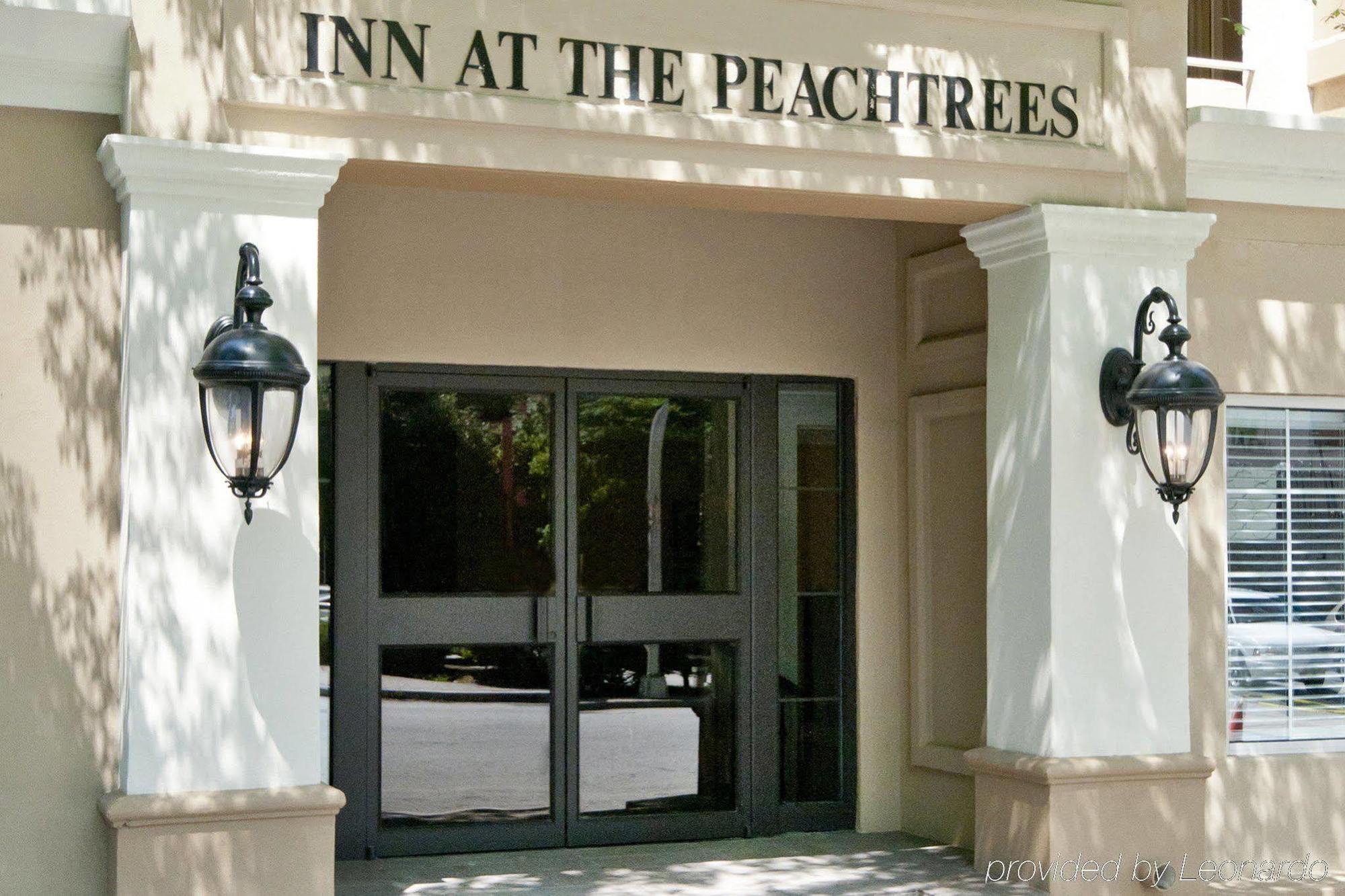 Inn At The Peachtrees, Ascend Hotel Collection Atlanta Exterior photo